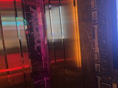 -温莎KTV(珠江路店)