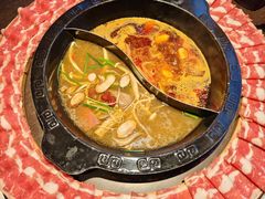 -九牧鱻·渝老鬼重庆火锅(人民路店)