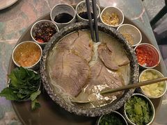 -浩海火烧云傣家菜(京广店)