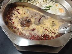 -储奇门鳝鱼火锅(总店)