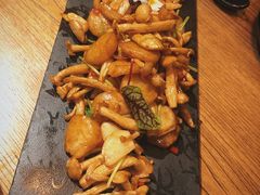 -荟廷·晶萃(陆家嘴尚悦湾店)