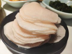 腌萝卜片-猪啊牛呀羊啊铜盘烤肉(正大广场店)