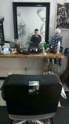 点击看大图 -TIGERBARBERSHOP 老虎男士理发店
