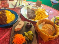 -羽深肉铺 Steak & Wine