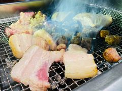 -肉甲韩国木炭烤肉(新壹街1店)