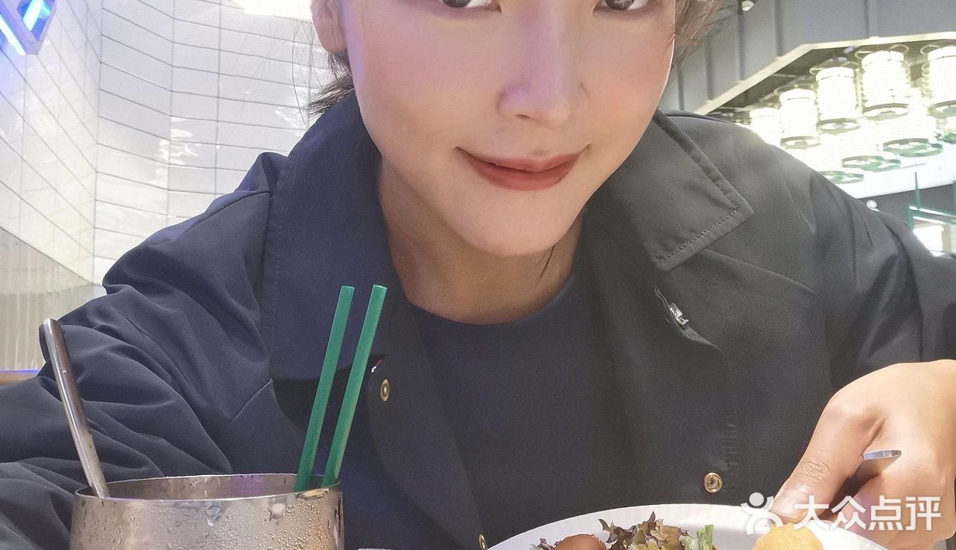 新开茶餐厅尝尝看