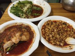 -勇猛子川菜馆(新军路店)