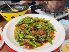 -有红鸡毛店·川菜(建设路店)