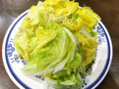 焯白菜-老爆肚满五香烧牛羊肉
