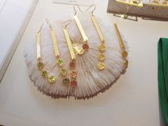 -LADY FAFA(巨鹿路陕西南路路口店)