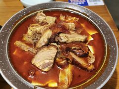 -九锅一堂酸菜鱼(新南凯德直营店)