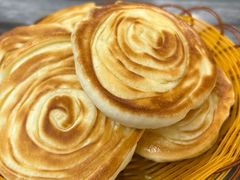 摩登粑粑-蔼若春.传承三十年云南菜(金碧公园店)