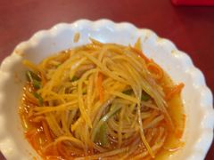 -金杨拉面王小吃面馆·牛三宝面·红烧牛肉粉