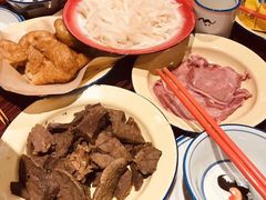 -牛小灶牛杂煲(北京路店)