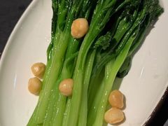 -八府香鸭·啫啫煲(华山路店)