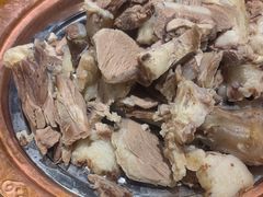 -蒙艾里民族传统菜蒙餐