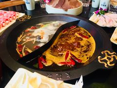-大龙辣火锅·龙虾·烧烤(湖滨新天地店)