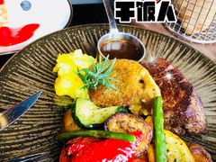 无肉不欢拼盘-查特花园美食广场(西单大悦城店)