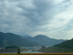 -石磨豆花家常菜·牦牛排土火锅