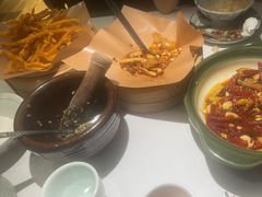 -费大厨辣椒炒肉(高铁吾悦广场店)