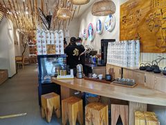 -霸王茶姬(南亚风情第壹城店)