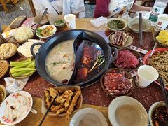 -赵美丽·重庆社区火锅·直营店(火车东站·中豪国际店)