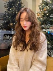 -HAIR CORNER