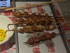 -威记烧嘢·南宁烧烤·超级生牛(绿地店)