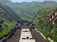 -辛安庄鸡鸣山景区