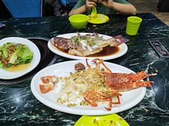 -小海豚•老字号海鲜餐厅(天涯店)