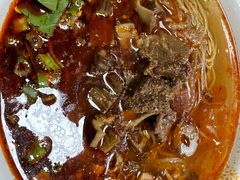 -崇州余荞面(落虹桥店)