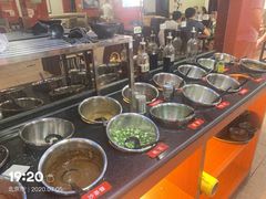 自助调料区-潮汕美牛肉丸火锅店(天宁寺店)