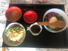 -自由之丘
