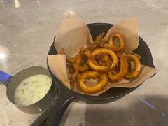 -必胜客(尹山湖歌林公园店)