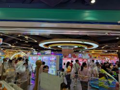 -LuckyStar幸运星家庭娱乐中心(东莞国贸店)