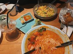 酸辣海鲜汤河粉-米纸越南小馆(金鹰世界店)