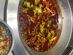美蛙鱼头红油锅底-味仙疯美蛙鱼头(清扬路总店)