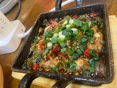 -范二妹独特烧烤夜宵城(宜宾总店)