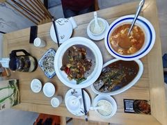 -品鲜村农家菜·阳澄湖大闸蟹(总店)