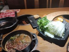 -呷哺呷哺 黄金牧场 (欢乐谷店)