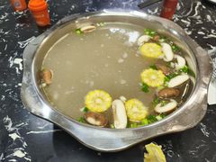 -牛一煲美食(江高店)