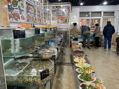 -鑫渔港海鲜本地菜·山海关浑锅(东戴河店)