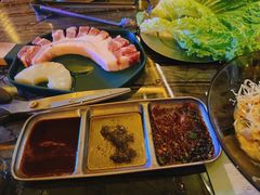 -义气烤肉餐吧(大族广场店)