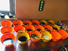 -轩于鲜旋转自助小火锅(新之城购物广场店)