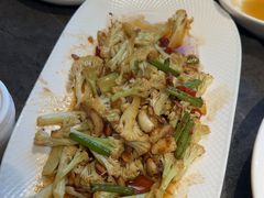 -五谷丰登农家院·地道胶东菜·海鲜烧烤(威海店)