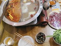 -黔哆哆地摊酸汤火锅(清湖店)