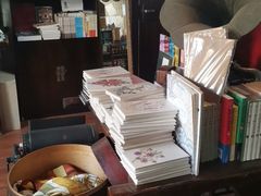 -荒岛书店(黄县路店)