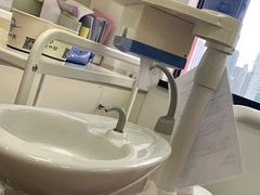 -Dr.Z dental仁康种植矫正中心