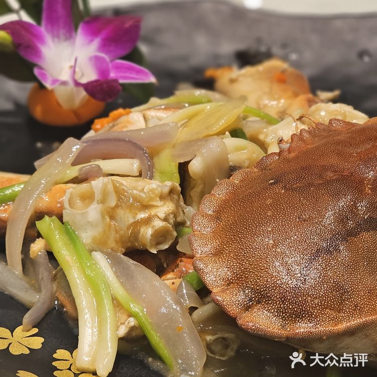 武汉拜年点的一桌痛风餐～居然被长辈夸爆了[害羞]