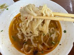 -十二忠手拉面(中华路店)